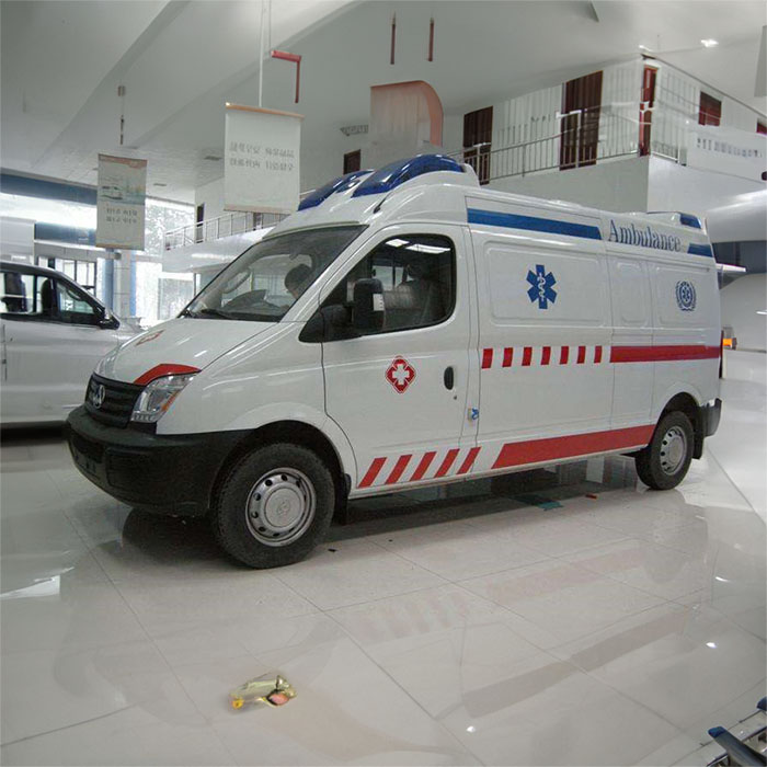 青海省西宁康复医院预约私人救护车租赁到广东阳江救护车出租服务 长途转运服务多少钱