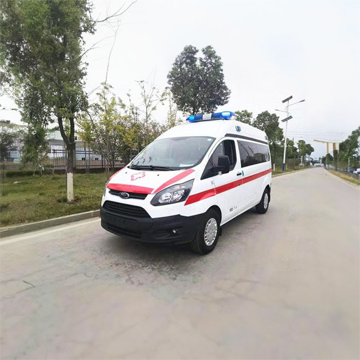 青海西宁第三人民医院租私人救护车转院到湖南永州救护车如何收费出租公司