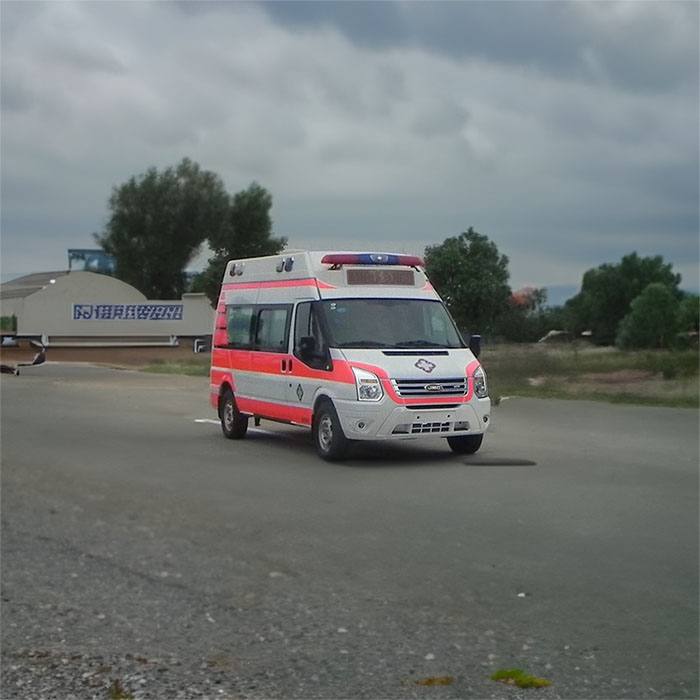 西宁恒生骨伤专科医院预约私人救护车租赁到广西百色救护车出租多少钱