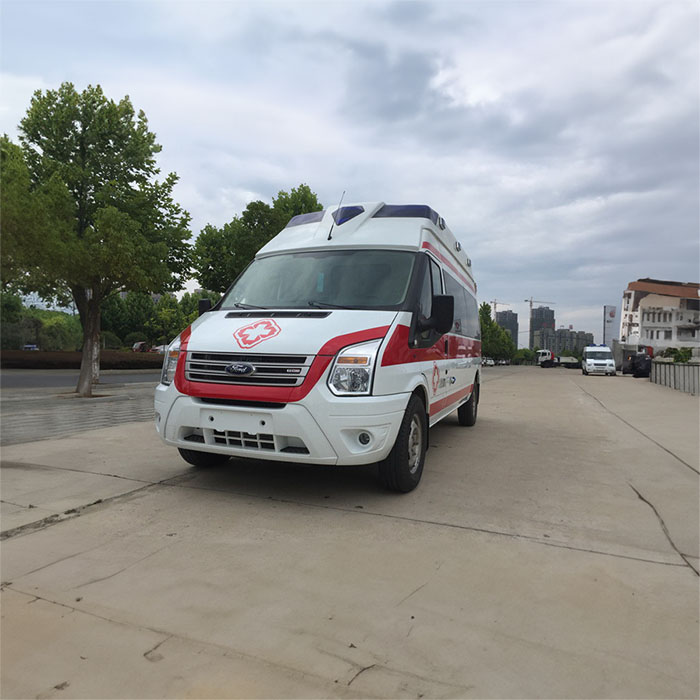 西宁市城东区乐家湾镇卫生院租用私人救护车护送到海南乐东黎族自治县长途救护车出租哪里实惠