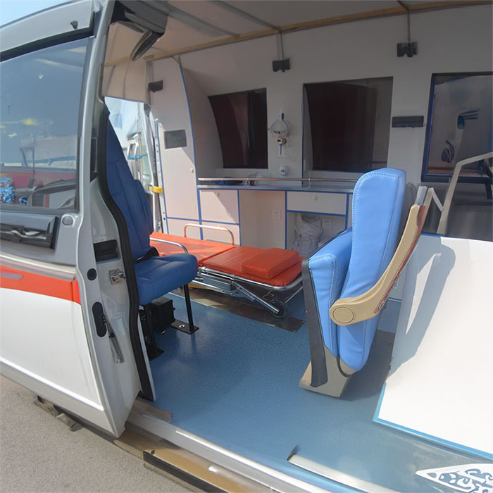 青海红十字医院青海省监狱管理局中心医院租赁私家救护车转院到广东潮州哪里有长途救护车出租