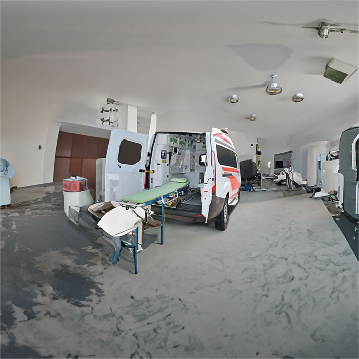 青海省第四人民医院（青海省传染病医院）租私人急救车到新疆阿勒泰救护车出租转院多少钱