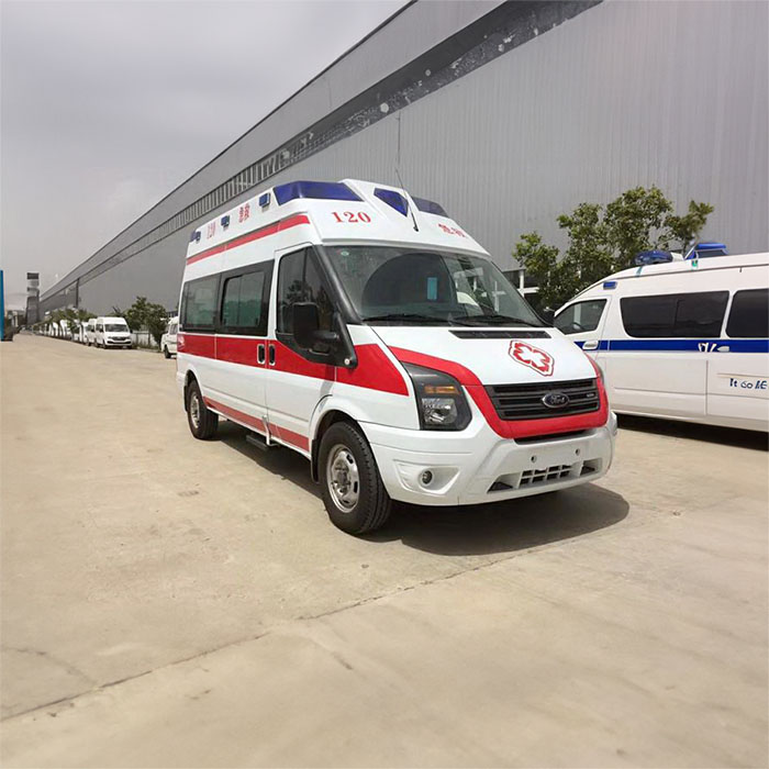 青海西宁仁济医院租救护车护送到甘肃武威救护车出租收费多少