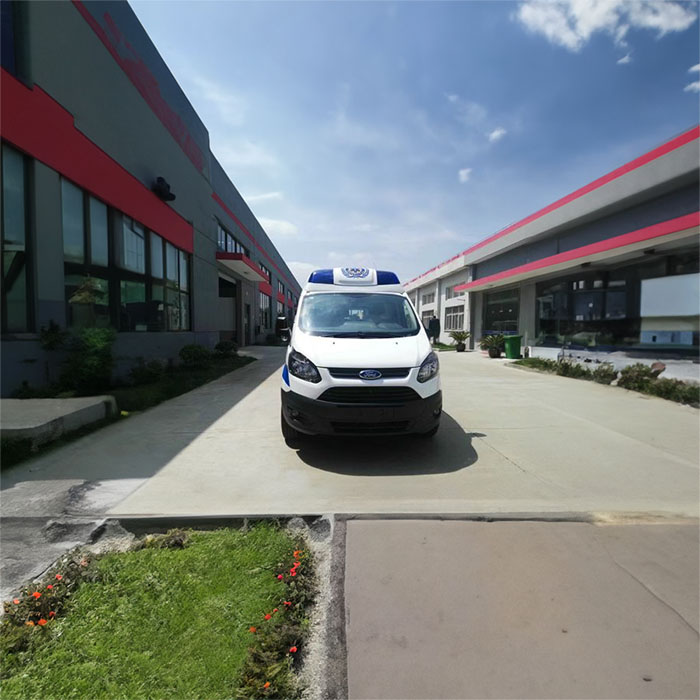 青海省中医院租赁私家救护车转院到河南商丘救护车出租要多少钱