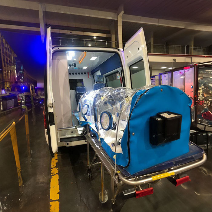 青海省康复医院租用私人救护车护送到新疆铁门关救护车如何收费出租公司