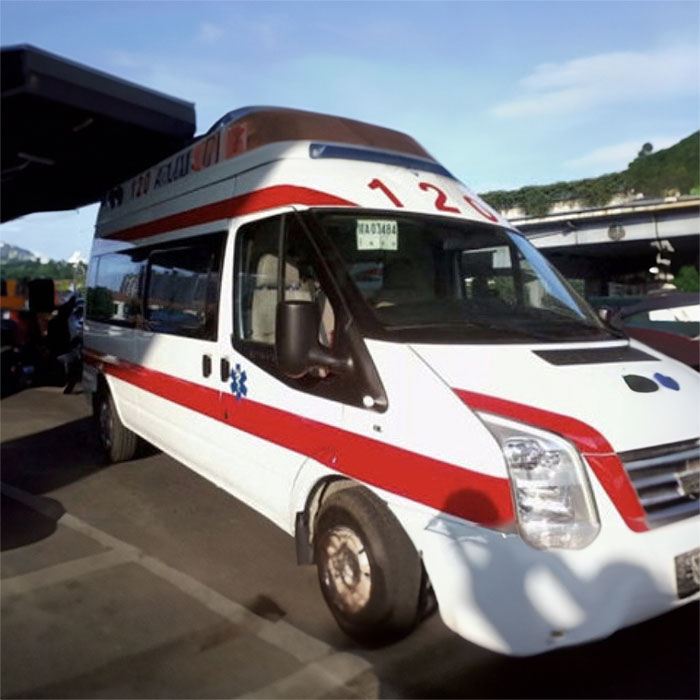 青海省妇女儿童医院租私人救护车到河南安阳救护车出租中心多少钱