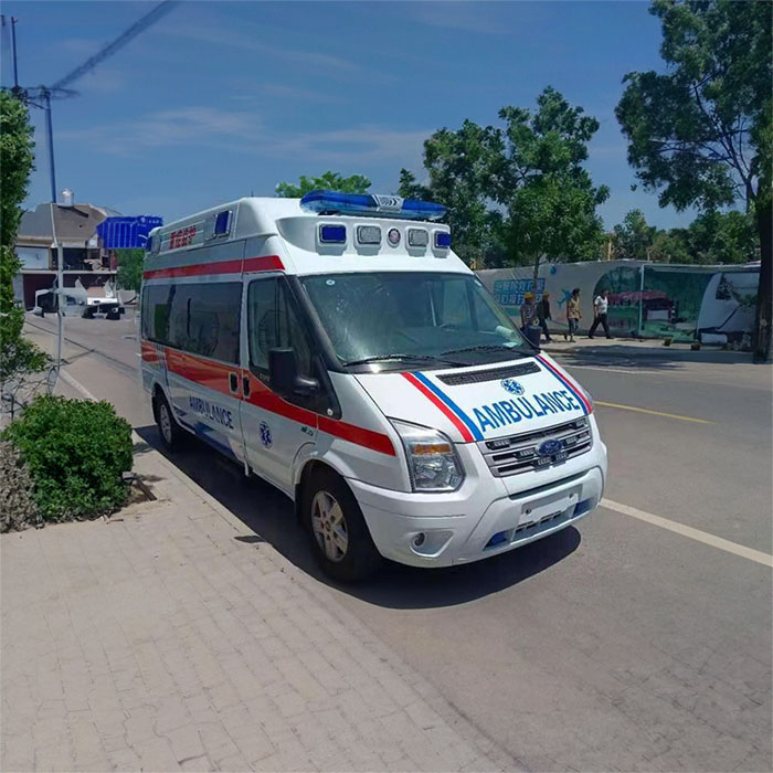 青海省西宁康复医院租私人救护车转院到西藏阿里出租救护车一般多少钱一辆