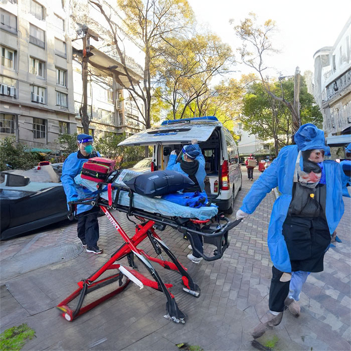 中国人民医院第四医院租救护车到黑龙江绥化长途救护车出租哪里找