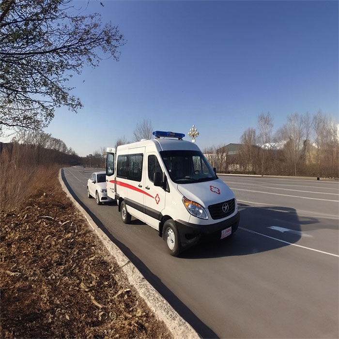 青海省心脑血管病专科医院预约私人救护车转运到吉林通化救护车出租怎么样