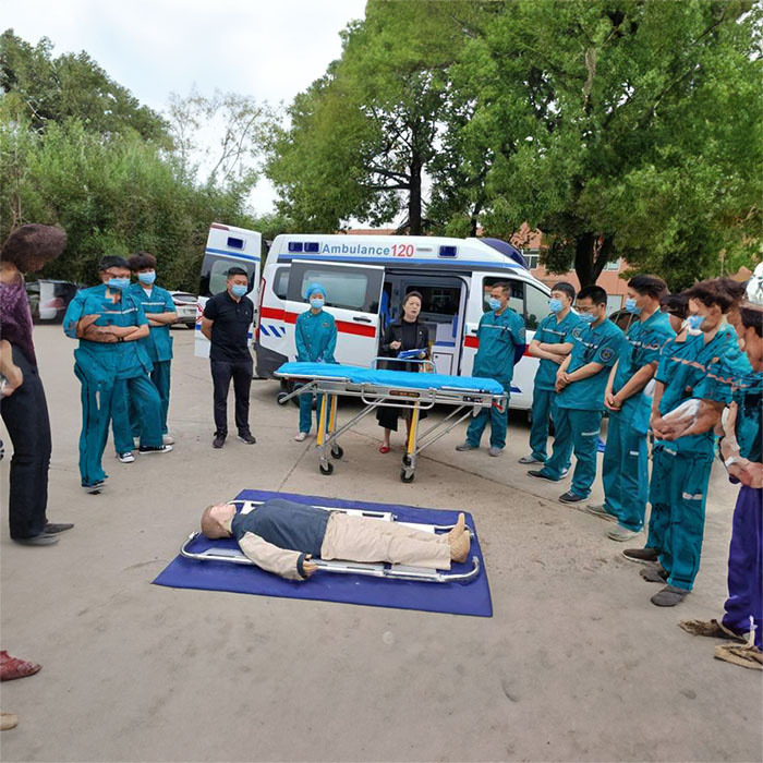 青海省西宁市城东救护车好多钱 2023已更新(今日推荐)