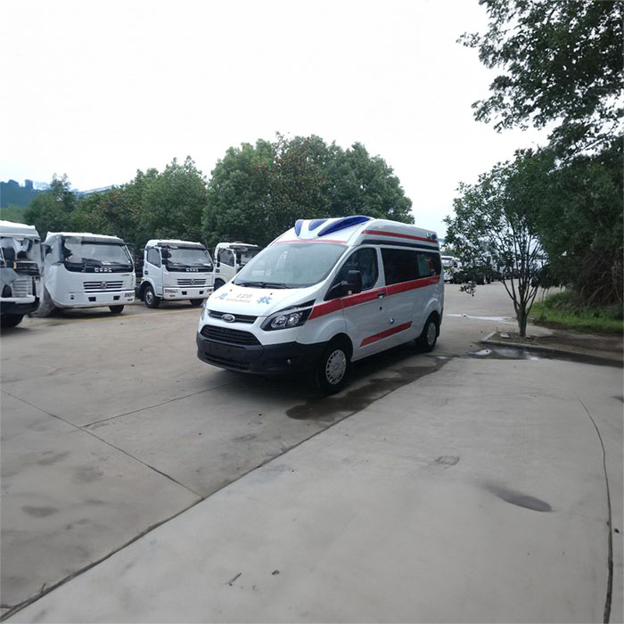 西宁市第二人民医院租用私人救护车护送到浙江衢州救护车出租收费多少钱