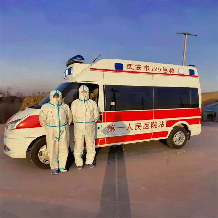 青海省藏医院租私家救护车转院到新疆哈密救护车出租一般多少钱租赁