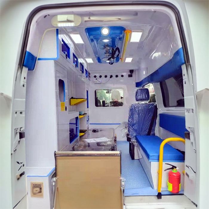 青大附院租救护车到安徽黄山私人120救护车出租多少钱