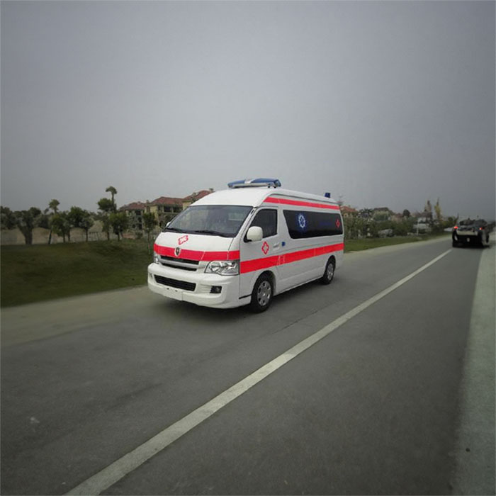 西宁市城东区德令哈路社区卫生院租私家救护车转院到四川成都救护车出租电话哪里有