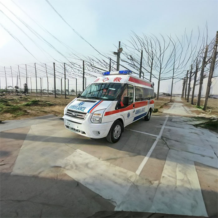 西宁市口腔医院私人救护车出租到四川雅安救护车出租中心电话是多少