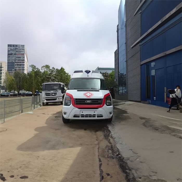 青海红十字医院青海省监狱管理局中心医院租私家救护车转院到江苏盐城救护车辆出租价格多少