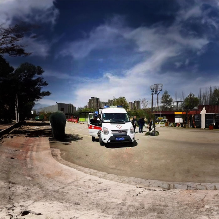 中国人民医院第四医院出租急救车护送到山东青岛长途救护车出租有哪些公司