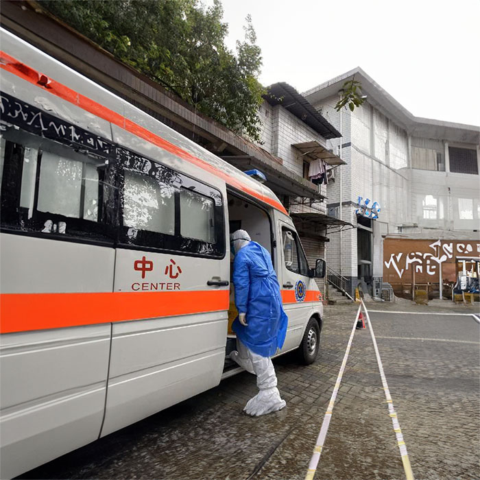 西宁市城北区朝阳社区卫生服务站预约私人救护车转运到江西鹰潭救护车出租 电话是多少钱