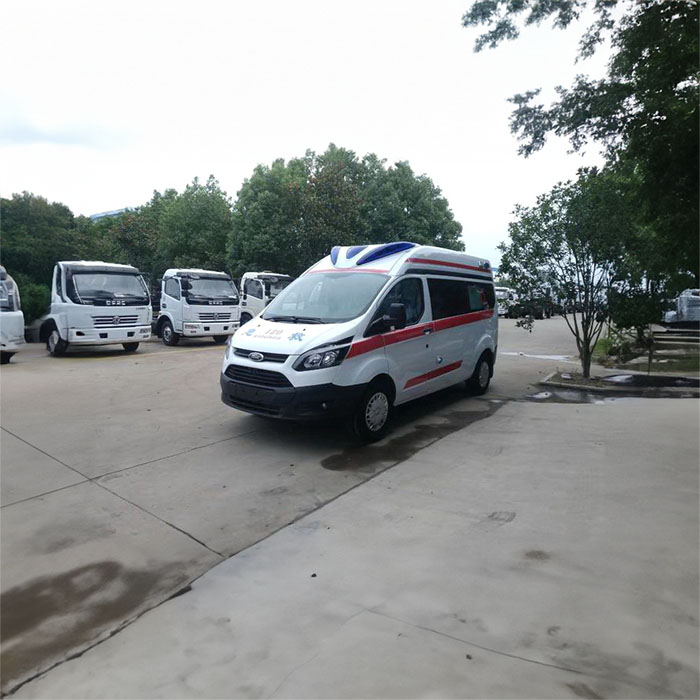 中国人民青海医院租私家救护车转院到内蒙古乌海私人救护车出租一般多少钱