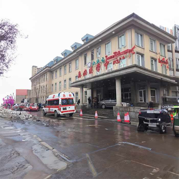 青海省第三人民医院租赁私家救护车转院到海南乐东黎族自治县救护车出租哪里有