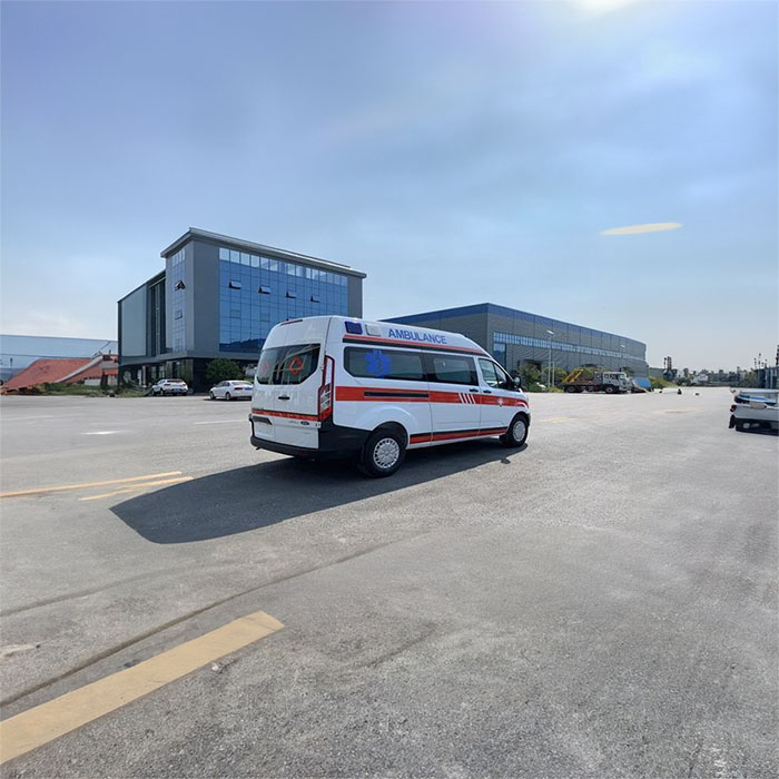 青海省第四人民医院(青海省传染病医院)租私人救护车转院到海南三沙正规救护车出租电话多少