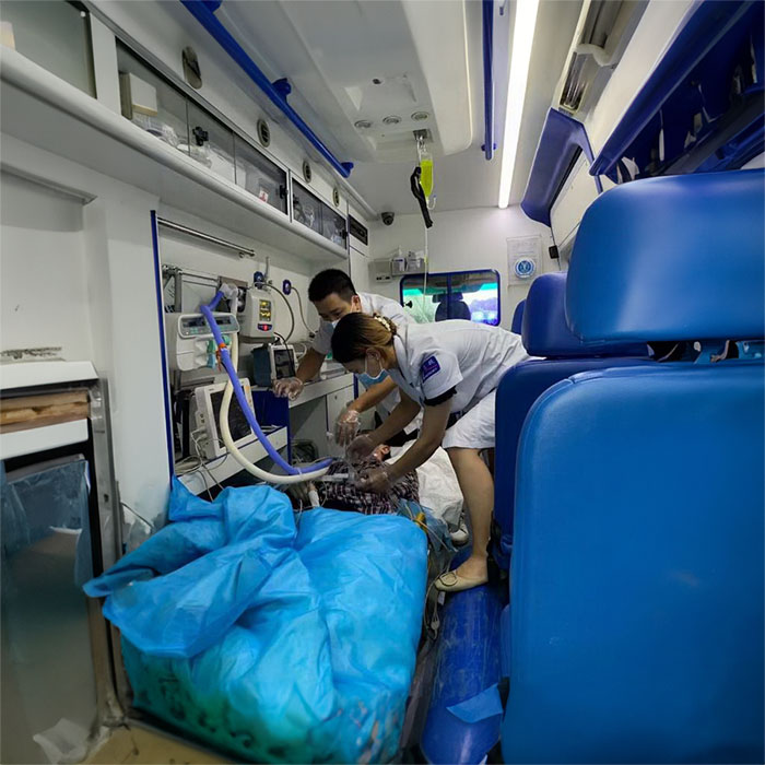 西宁大通金华医院租赁私人救护车到黑龙江伊春救护车如何出租