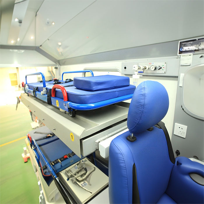 西宁超微骨科医院租救护车护送到贵州黔西南哪里有长途救护车出租