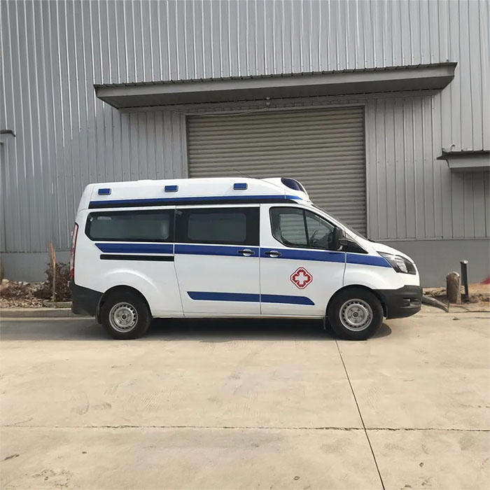 青海省心血管病专科医院租赁正规救护车到黑龙江大庆救护车出租长途得多少钱