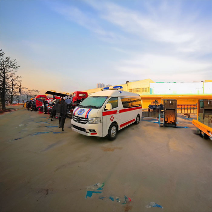 青海红十字医院青海省监狱管理局中心医院租赁正规救护车到新疆昌吉跨省救护车出租哪里实惠