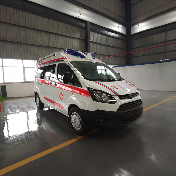 西宁市城东区在水一方社区卫生院租私人急救车到甘肃嘉峪关救护车出租长途多少钱