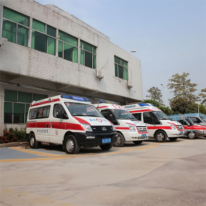 西宁市城北区救护车跨省转运病人怎么收费 2023已更新(今日满意)