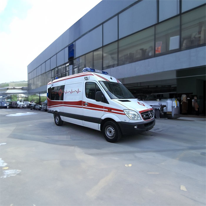 青海西宁市城北转运救护车-救护车出租 2023已更新(今日更新)