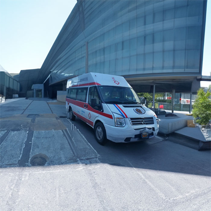 青海省西宁藏医院预约私人救护车转运到江苏无锡救护车出租哪个平台找