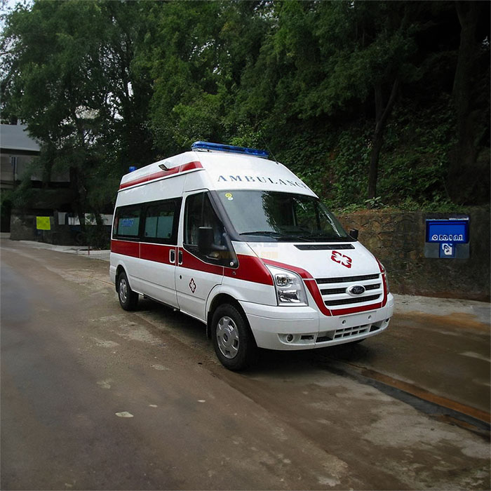 西宁湟源县人民医院120私人救护车租赁到吉林吉林救护车出租租车多少钱