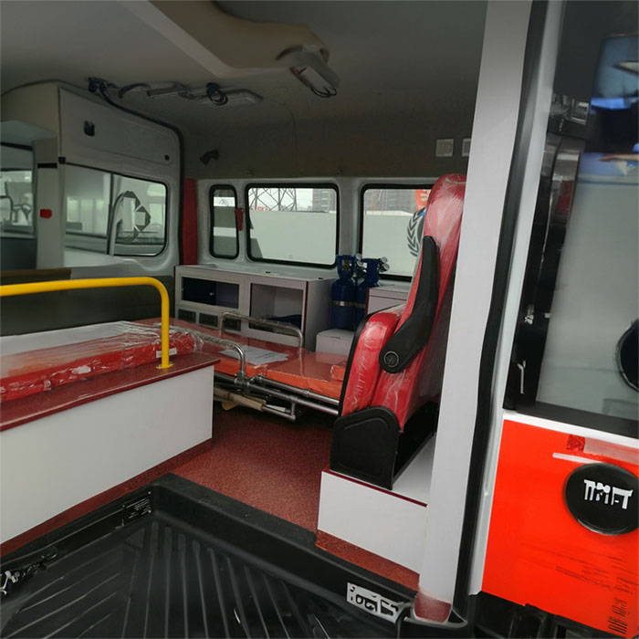 西宁城东区患者转运救护车-救护车出租 2023已更新(今日价格)