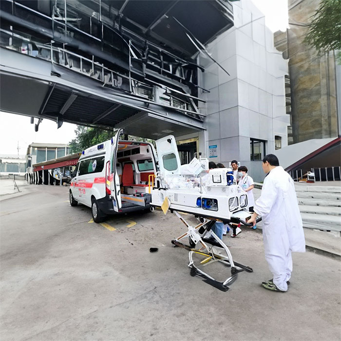 青海省第四人民医院（青海省传染病医院）预约私人救护车租赁到广东茂名哪里有出租救护车的