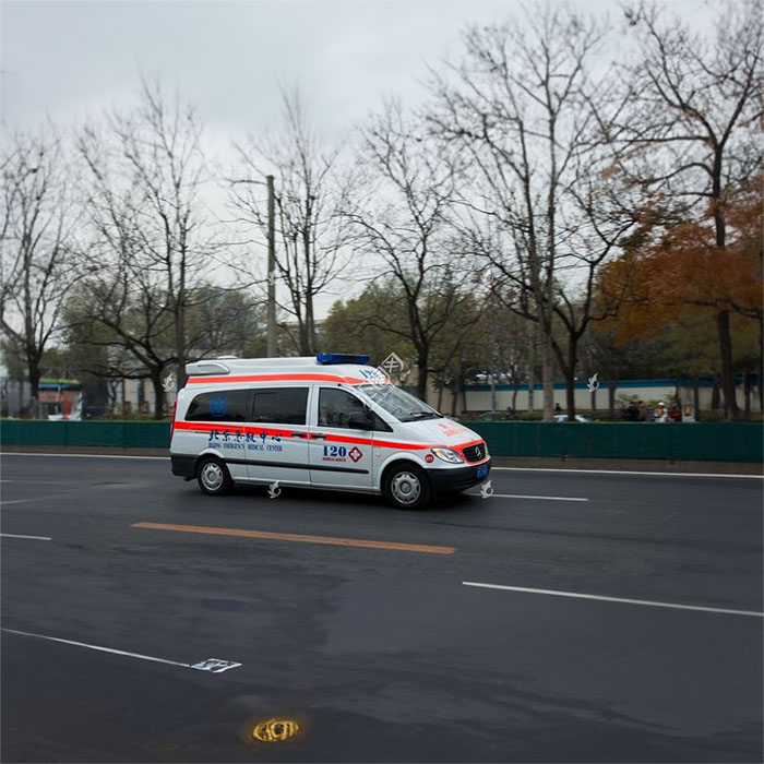 青海省妇产儿童医院租私家救护车转院到河南漯河救护车出租收费多少