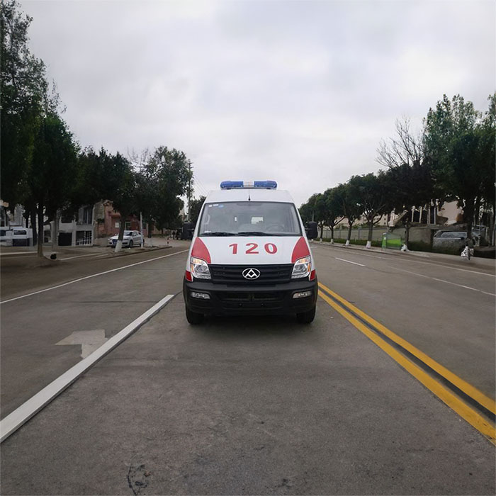 西宁永昌中西医结合门诊部租私人救护车转院到甘肃嘉峪关跨省救护车出租电话哪里有