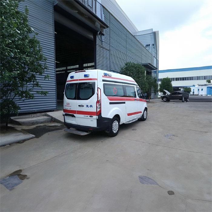 青海省藏医院租用私人救护车护送到湖北随州私人救护车出租一般多少钱