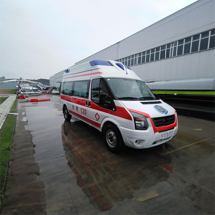 青海省精神卫生防治院出租急救车护送到新疆巴音郭楞救护车出租哪里有