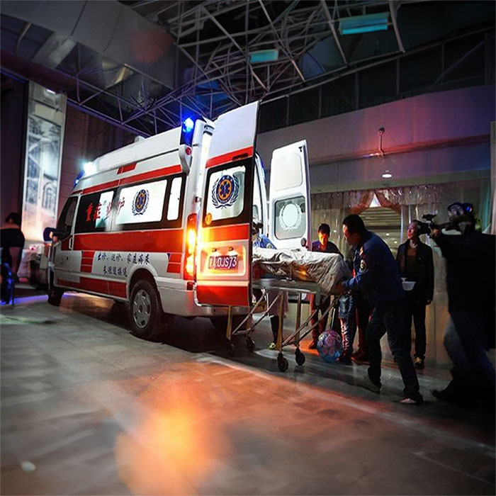 西宁市城东区乐家湾镇卫生院租救护车到湖南永州哪里有长短途救护车出租