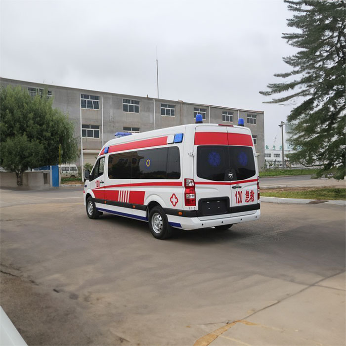 青海省西宁妇幼保健院私人救护车租赁到河南新乡救护车如何收费出租公司