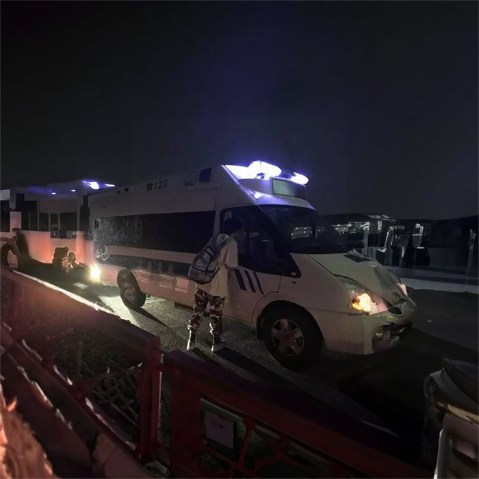 青海省精神卫生防治院租救护车护送到山西长治出租120救护车多少钱