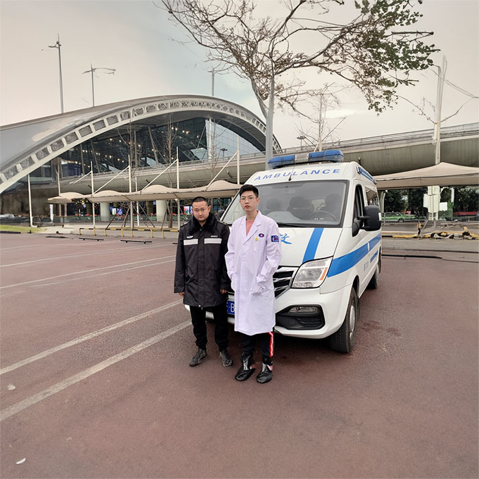 西宁市城西区昆仑东路社区卫生院私人救护车出租到广东韶关私人救护车出租多少钱