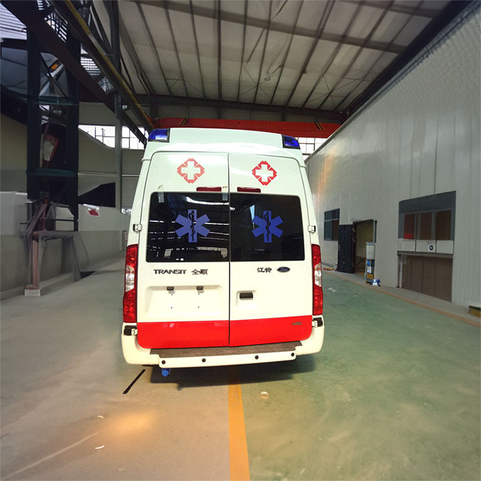 青海省藏医院租赁私人救护车转运到四川广元长途救护车出租哪个品牌好