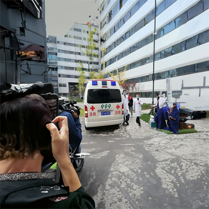 青海省妇产儿童医院租救护车护送到广东清远医院救护车叫一次多少钱 出租公司