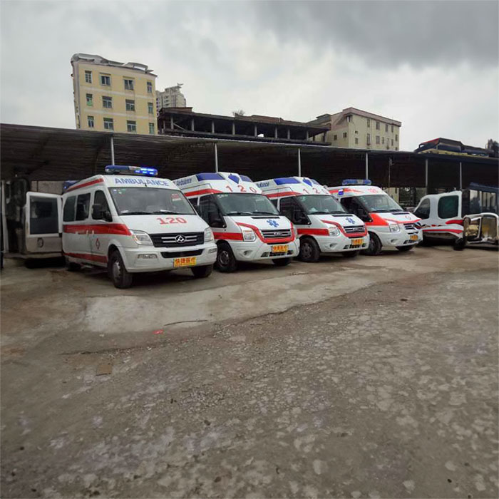 青大附院租私人急救车到内蒙古锡林郭勒盟包救护车跨省多少钱出租